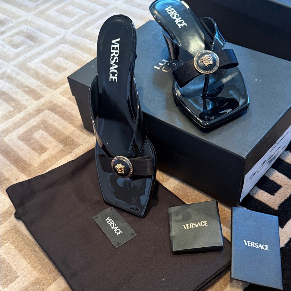 Versace sandalo T.45 Vernice+Raso - Picture 3 of 10